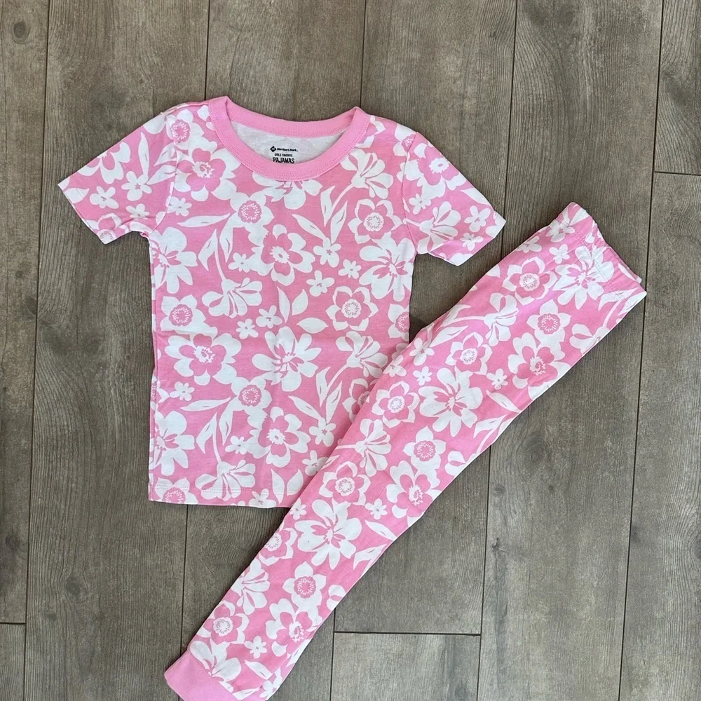 New 5T Girls Pajama Set Floral, Members Mark Nwot  Precious!